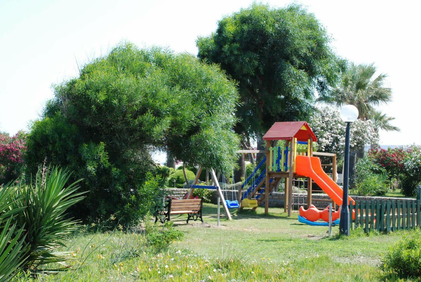 Babaylon Hotel Çeşme 외부 사진